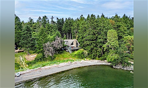 3 Mckenzie Crescent, Piers Island, BC, V8L 5Y7