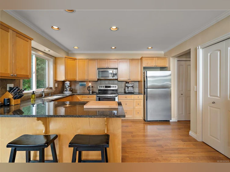 3 Mckenzie Crescent, Piers Island, BC, V8L 5Y7 - 16