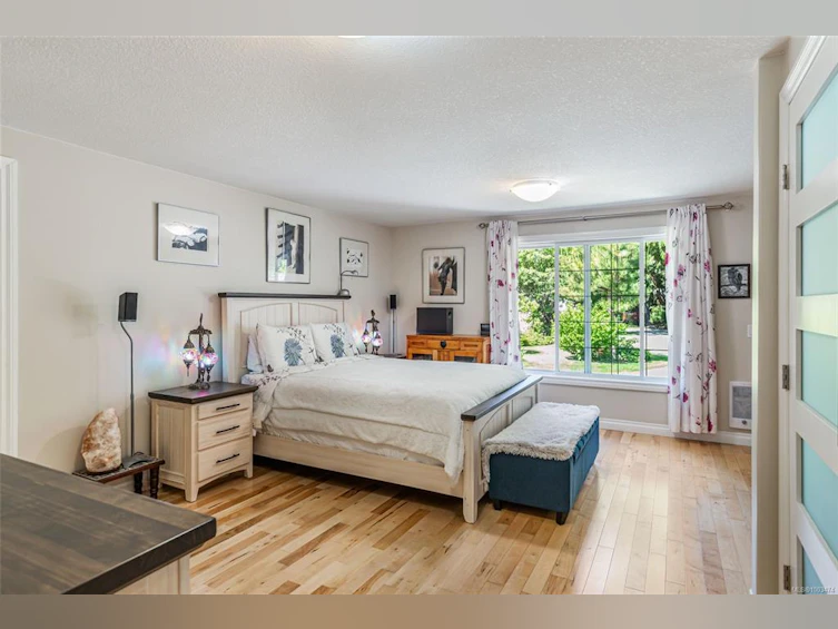 859 Drew Road, French Creek, BC, V9P 1X2 - 4