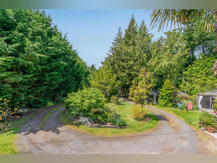 859 Drew Road, French Creek, BC, V9P 1X2 - 47