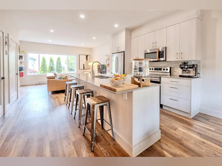 14-625 Hellesen Drive, Tofino, BC, V0R 2Z0 - 11