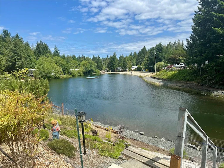 F12-2650 Turnbull Road, Qualicum Beach, BC, V9K 1Z8 - 29