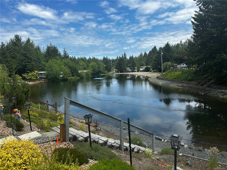 F12-2650 Turnbull Road, Qualicum Beach, BC, V9K 1Z8 - 27