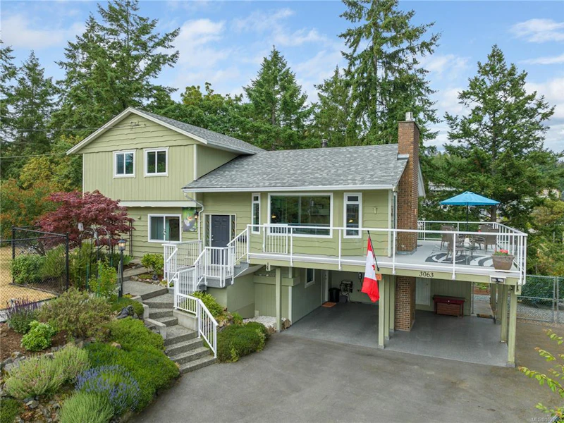 3063 Robin Hood Drive, Nanaimo BC V9T 1N9