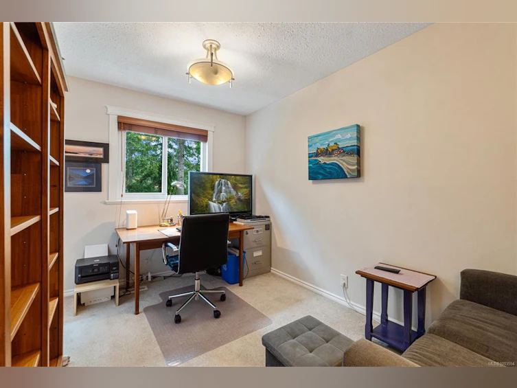 3063 Robin Hood Drive, Nanaimo, BC, V9T 1N9 - 26