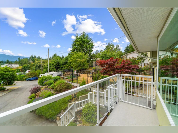 3063 Robin Hood Drive, Nanaimo, BC, V9T 1N9 - 36
