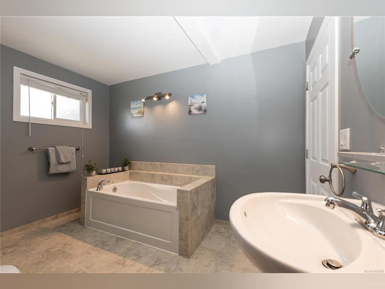 75 Masters Road, Campbell River, BC, V9W 2Z5 - 30