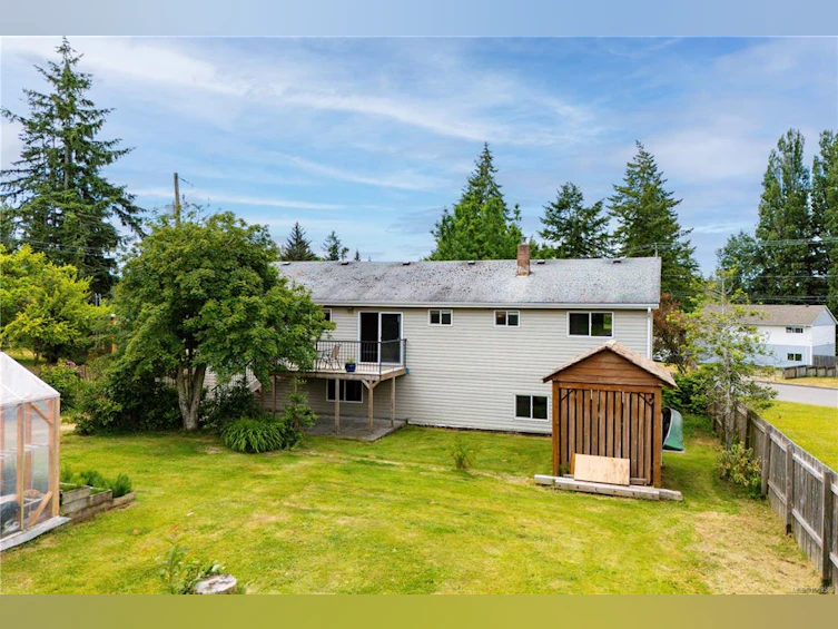 75 Masters Road, Campbell River, BC, V9W 2Z5 - 19