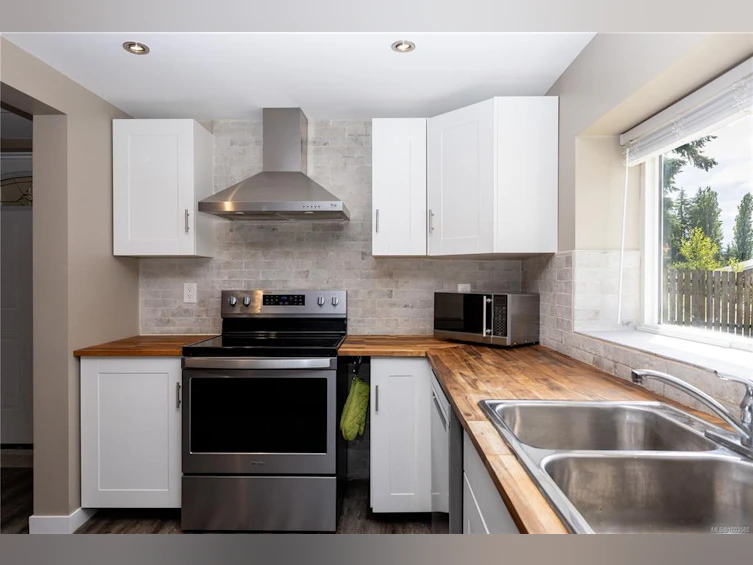 75 Masters Road, Campbell River, BC, V9W 2Z5 - 46