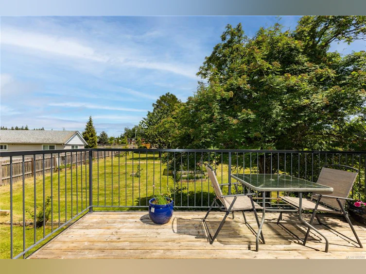 75 Masters Road, Campbell River, BC, V9W 2Z5 - 17