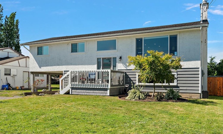 2128 Skylark Lane
