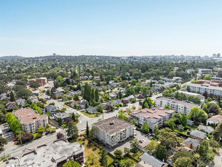 402-1536 Hillside Avenue, Victoria, BC, V8T 2C2 - 24