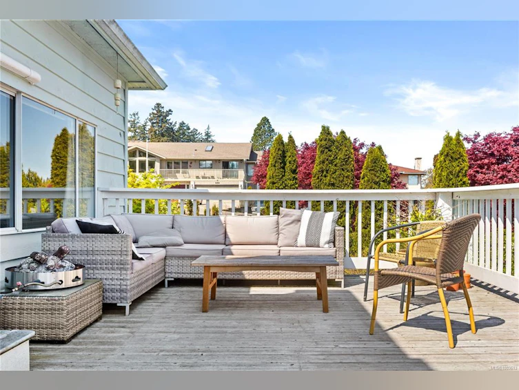 931 Mesher Place, Esquimalt, BC, V9A 6Z1 - 25