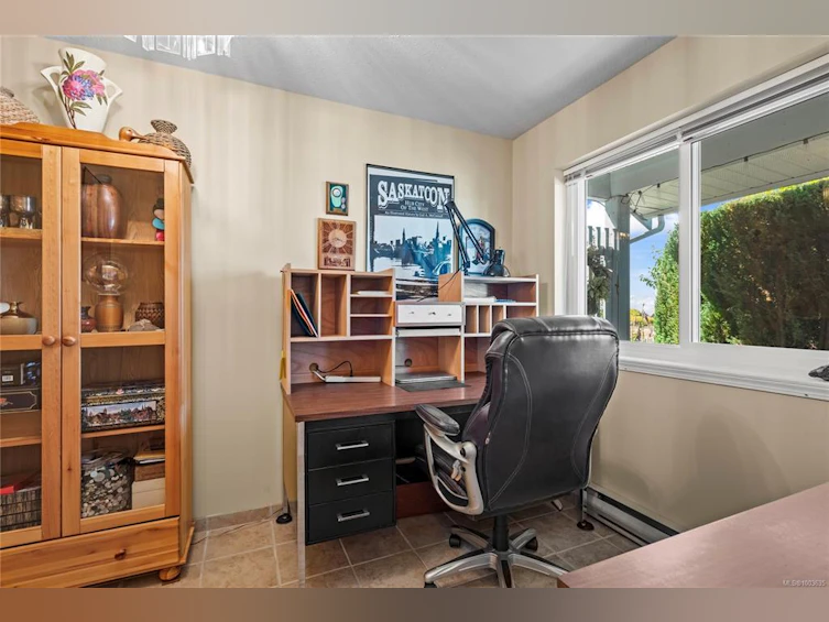 5276 Catalina Drive, Nanaimo, BC, V9V 1H1 - 8
