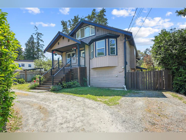 4114 Glanford Avenue, Saanich, BC, V8Z 4A6 - 37