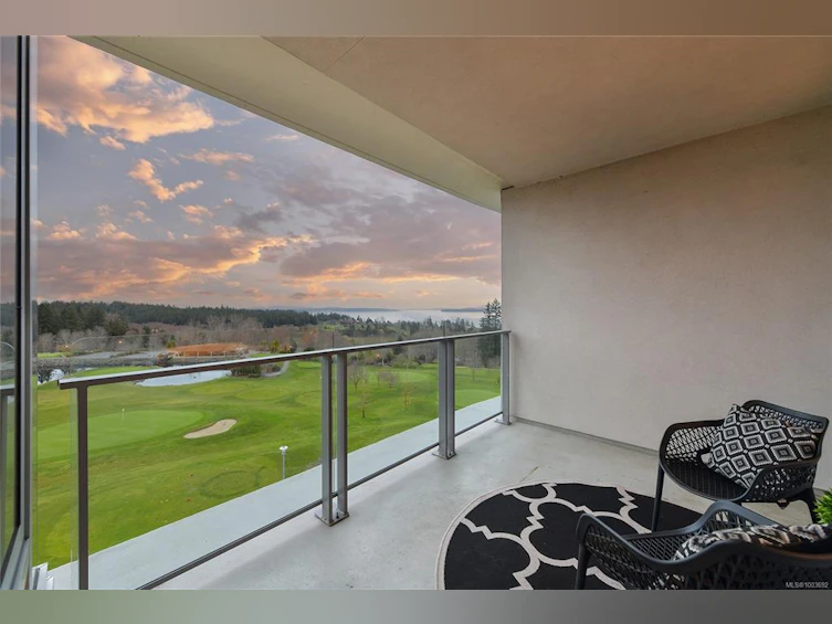 505-5332 Sayward Hill Crescent, Saanich, BC, V8Y 3H8 - 21