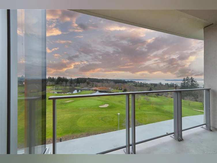 505-5332 Sayward Hill Crescent, Saanich, BC, V8Y 3H8 - 22