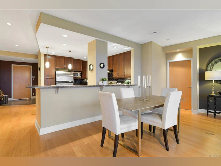 505-5332 Sayward Hill Crescent, Saanich, BC, V8Y 3H8 - 27