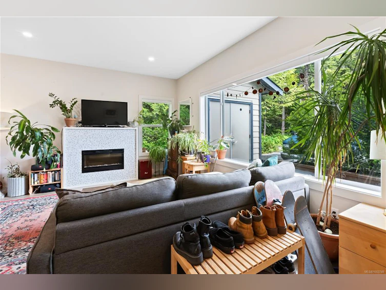 19-625 Hellesen Drive, Tofino, BC, V0R 2Z0 - 8
