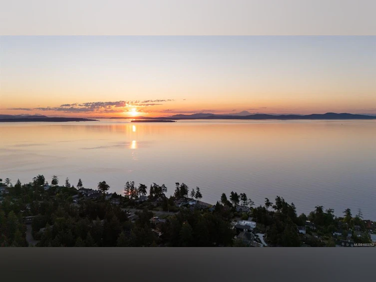 305-5229 Cordova Bay Road, Saanich, BC, V8Y 2L1 - 37