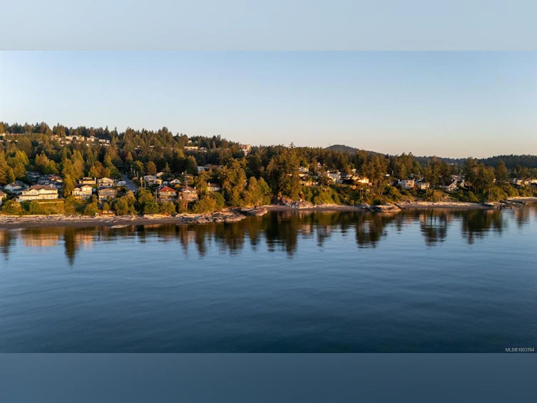 201-5229 Cordova Bay Road, Saanich, BC, V8Y 2L1 - 35