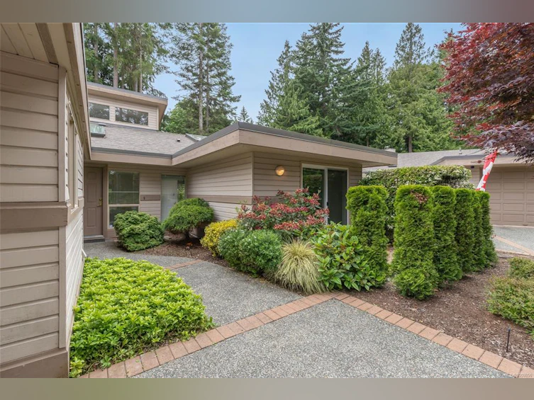 1206 Lee Road, French Creek, BC, V9P 2L2 - 46