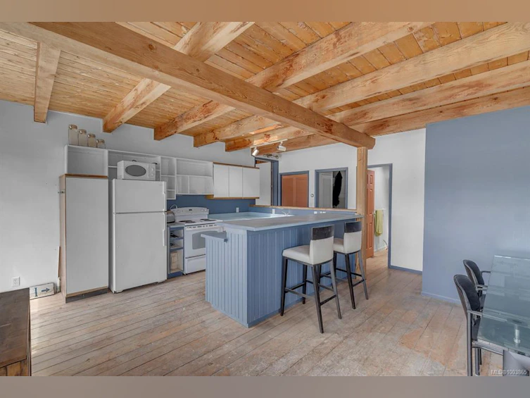 5492 Deep Bay Drive, Bowser/Deep Bay, BC, V0R 1G0 - 8