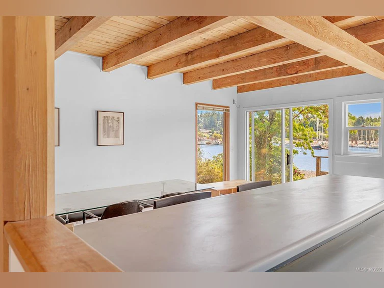 5492 Deep Bay Drive, Bowser/Deep Bay, BC, V0R 1G0 - 10