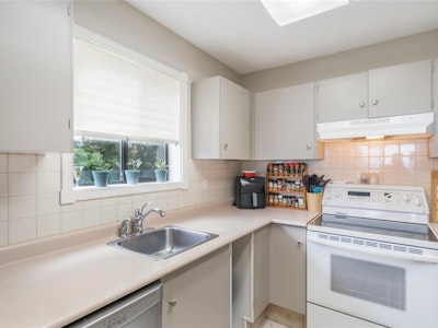 201-309 Morison Avenue - 5