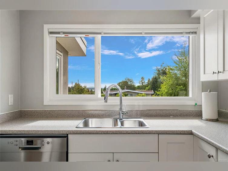 8925 Marshall Road, North Saanich, BC, V8L 1J4 - 12