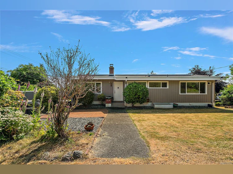 8925 Marshall Road, North Saanich, BC, V8L 1J4 - 29