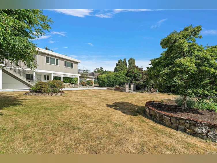 8925 Marshall Road, North Saanich, BC, V8L 1J4 - 31