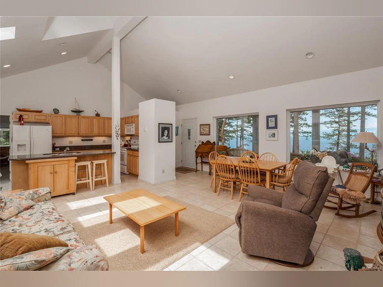 2660 Kevan Drive, Gabriola Island, BC, V0R 1X7 - 9