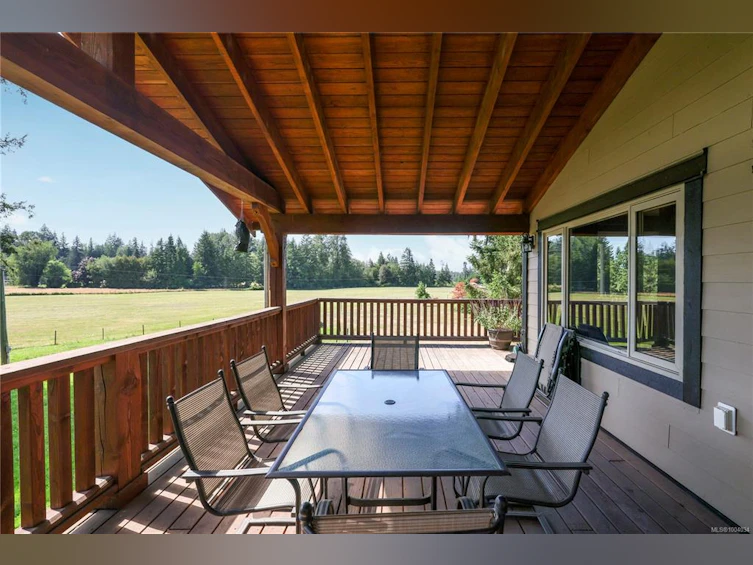 2332 Endall Road, Black Creek, BC, V9J 1G7 - 45