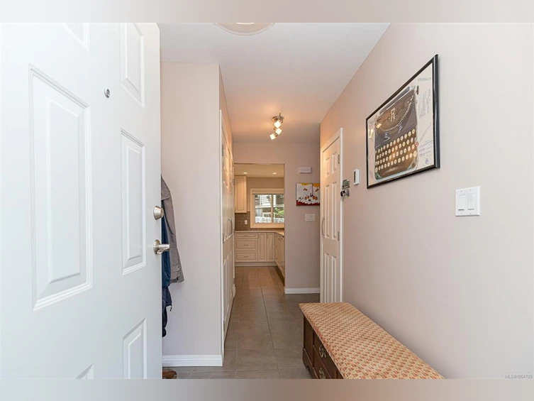 8-3966 Cedar Hill Cross Road, Saanich, BC, V8P 5R4 - 8