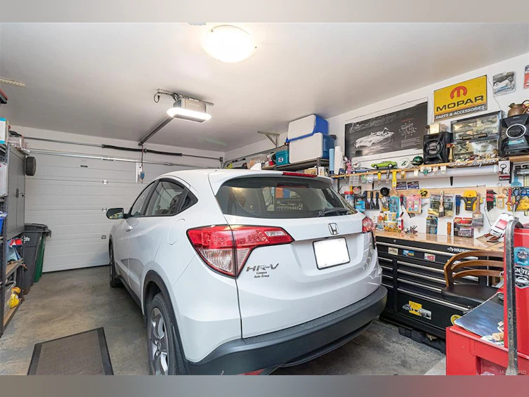8-3966 Cedar Hill Cross Road, Saanich, BC, V8P 5R4 - 33