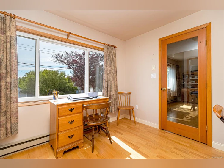 3471 Lovat Avenue, Saanich, BC, V8X 1T8 - 24