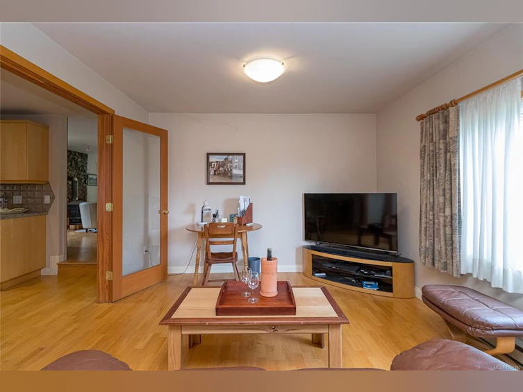 3471 Lovat Avenue, Saanich, BC, V8X 1T8 - 19