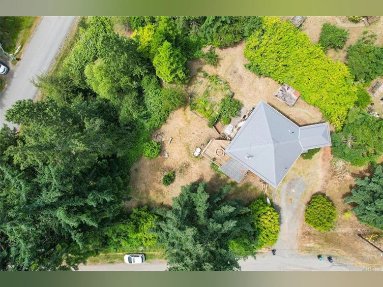 1915 Stokes Road, Gabriola Island, BC, V0R 1X7 - 5