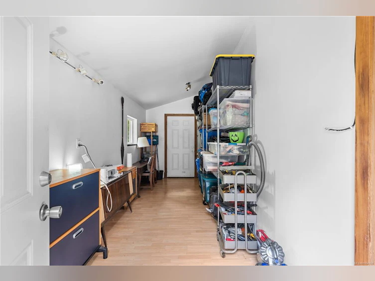 2411 South Road, Gabriola Island, BC, V0R 1X7 - 25
