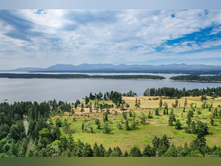 2411 South Road, Gabriola Island, BC, V0R 1X7 - 8