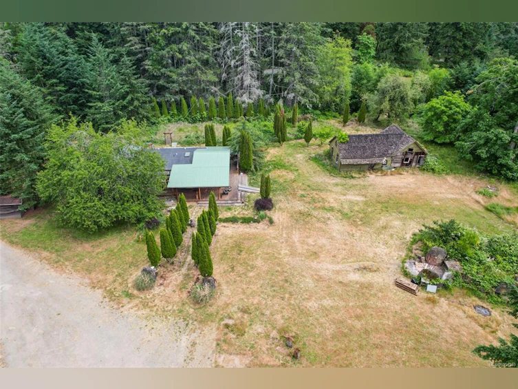 2411 South Road, Gabriola Island, BC, V0R 1X7 - 29