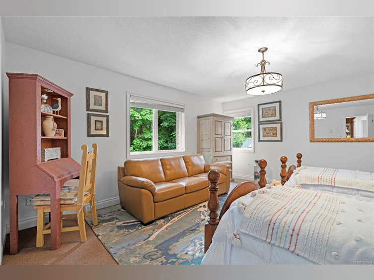 619 Viking Way, French Creek, BC, V9P 2Z5 - 31