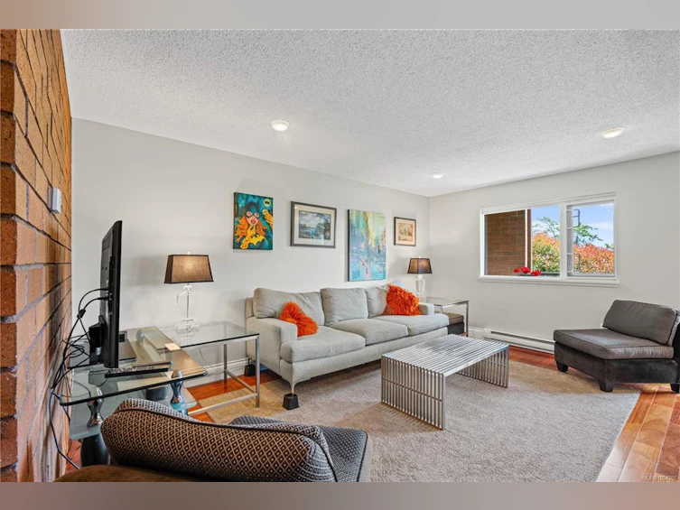 103-105 E Gorge Road, Victoria, BC, V9A 6Z3 - 7