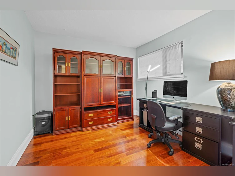 103-105 E Gorge Road, Victoria, BC, V9A 6Z3 - 15