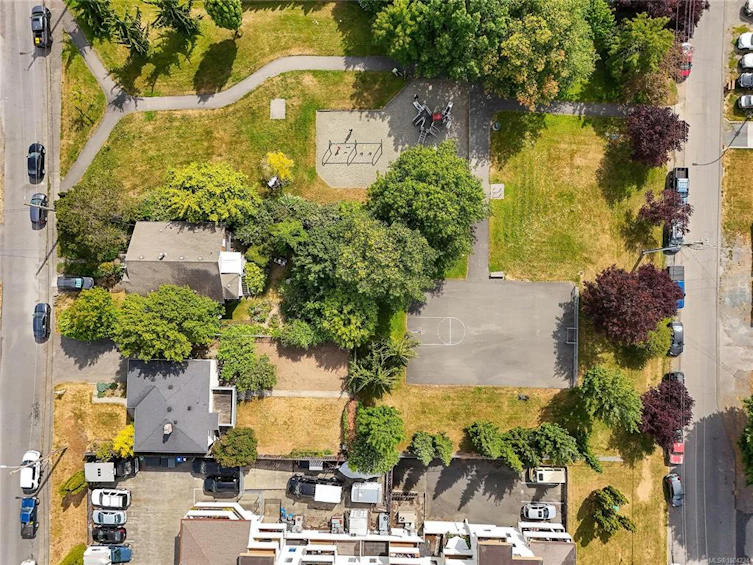 3180 Davin Street, Saanich, BC, V9A 1T9 - 50