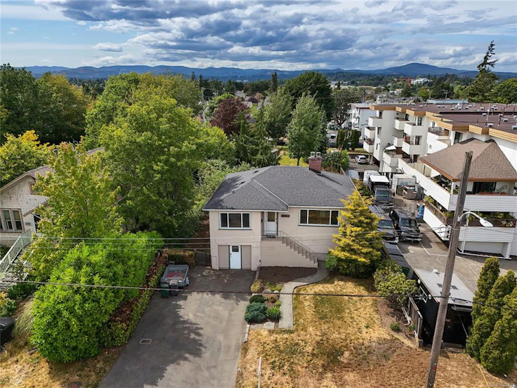 3180 Davin Street, Saanich, BC, V9A 1T9 - 39