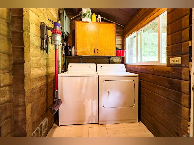 622 Keno Crescent, Zeballos, BC, V0P 2A0 - 15