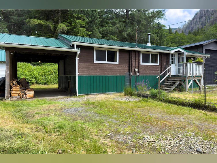 622 Keno Crescent, Zeballos, BC, V0P 2A0 - 25