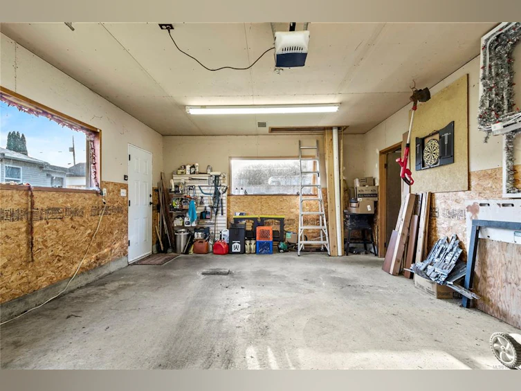 2742 Vargo Road, Campbell River, BC, V9W 4W9 - 30